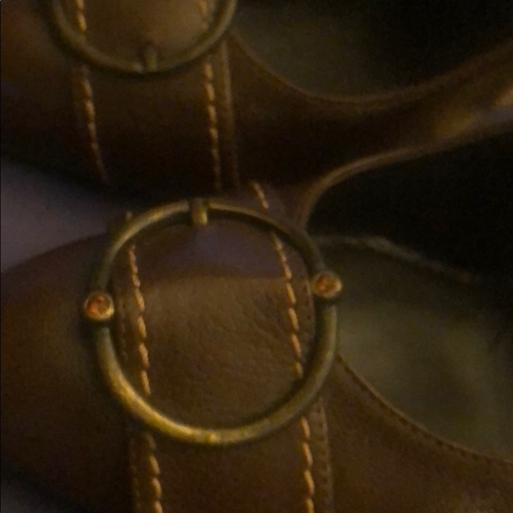 Stuart Weizmann-- Buckleup Heels - image 3